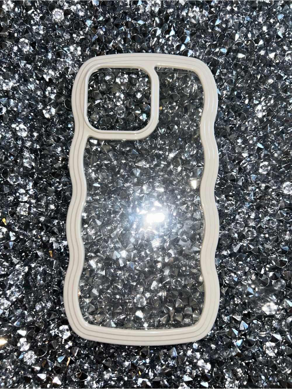 iPhone 15 pro max clear White Bumper Wave Phone Case - Compatible Cell Phone